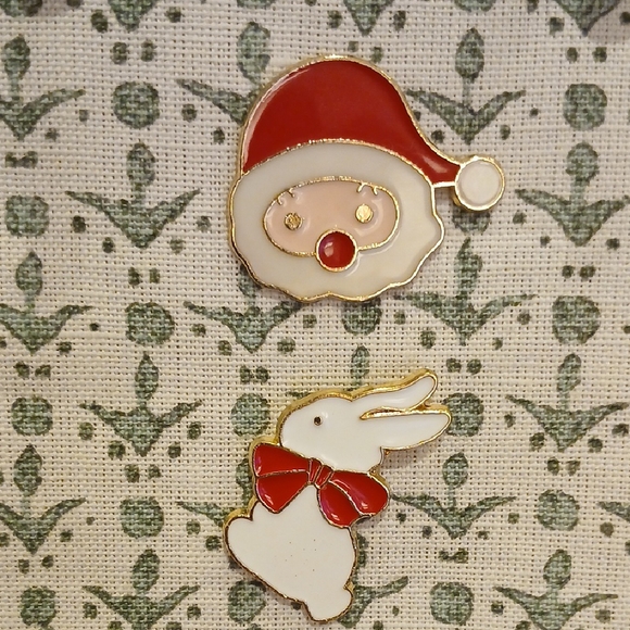 Source Unknown Other - NWOT Festive Santa and Bunny Christmas Enamel Pin Set